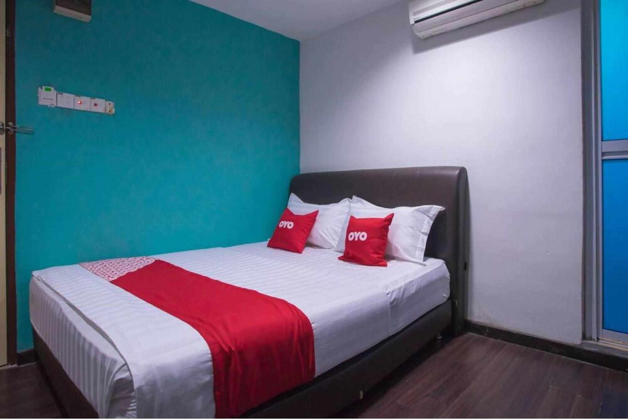 Oyo 90281 Hotel Taj Seksyen 13 Shah Alam Exteriör bild